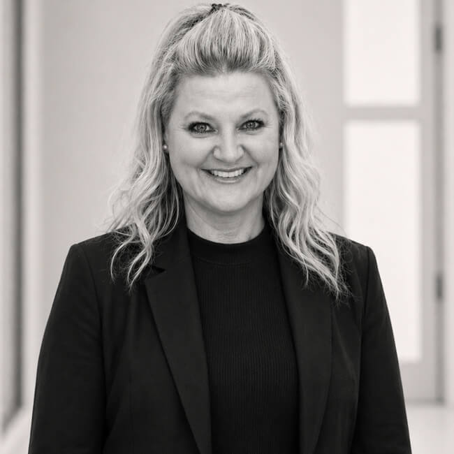 hillary_hoch_client_director