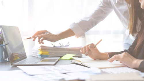 teamwork-process-young-business-managers-crew-work